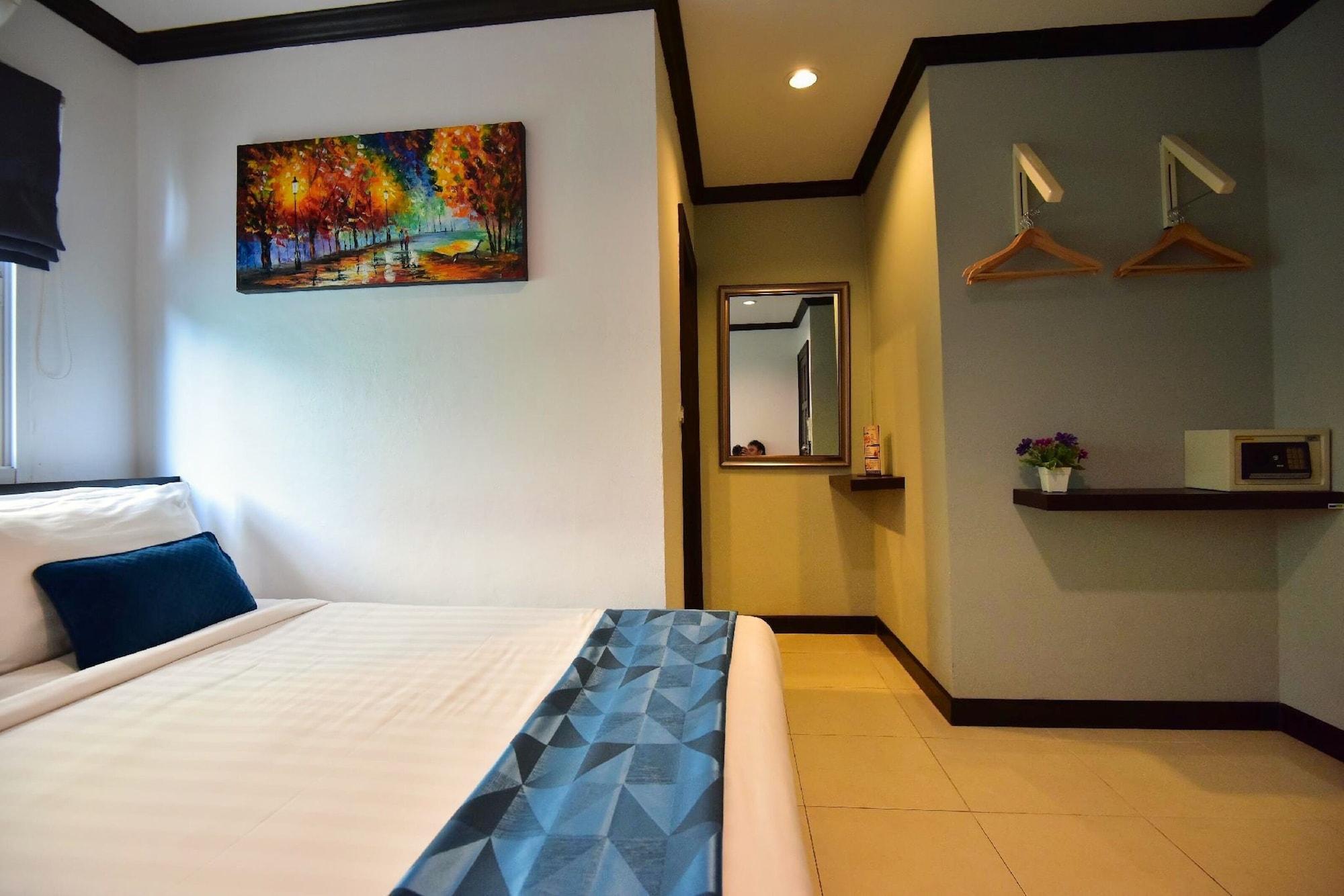 โรงแรมฮัลโล ป่าตอง Patong ภายนอก รูปภาพ